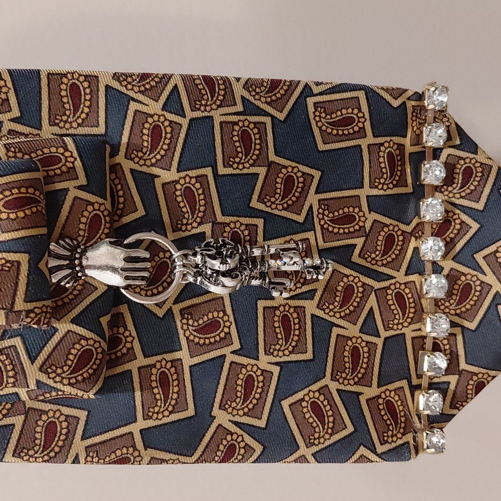 Handcrafted Upscaled Necktie Necklace W/Silver Hat Pin And Silver Brooch - Picture 3 of 6